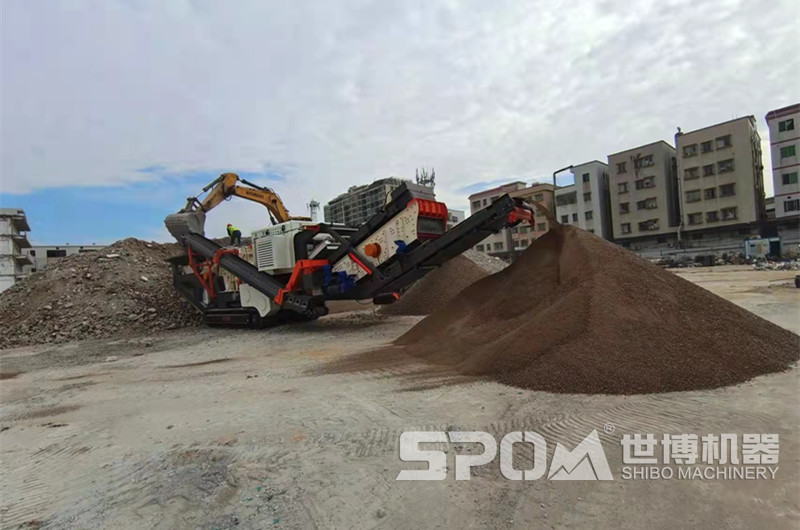 城市周邊建筑垃圾處理現(xiàn)場，東莞侯總工地